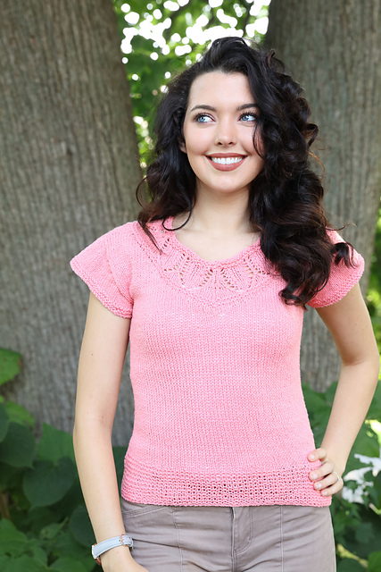 3245 Lace Neck Pullover