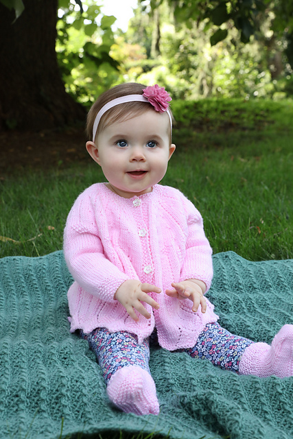 3246 Jacket, Bonnet & Booties