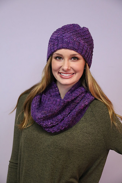 3275 Hat and Cowl