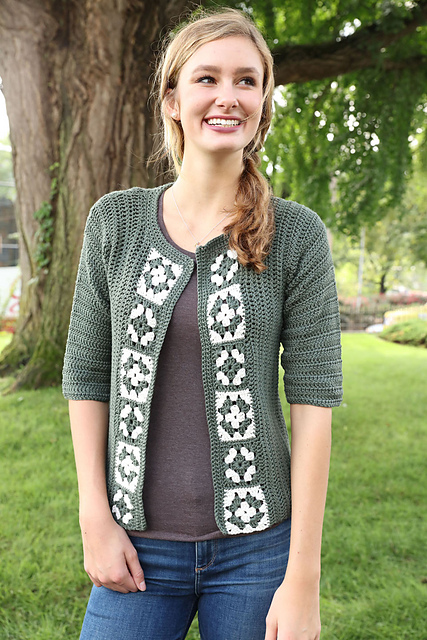 3300 Woman’s Cardigan