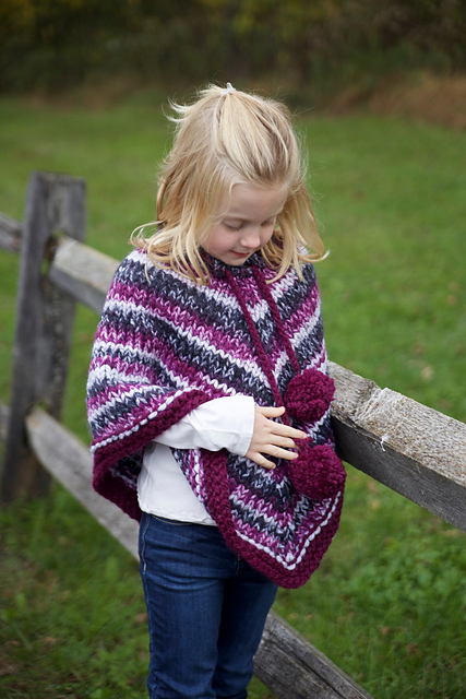 F865 Girl’s Poncho