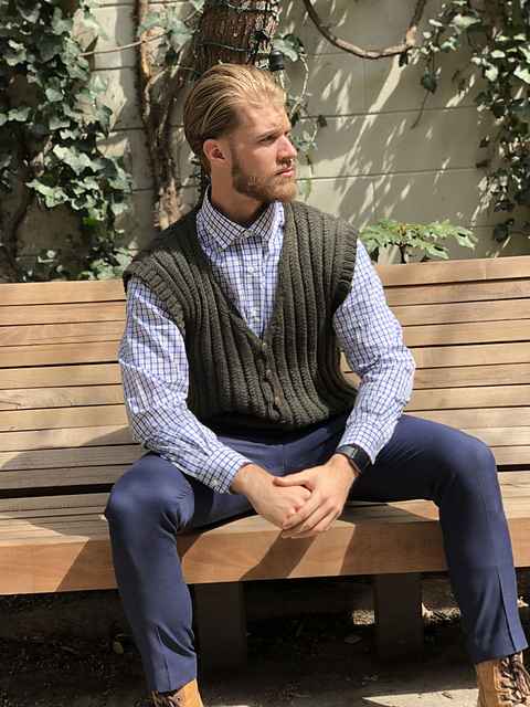 3334 Man's Vest