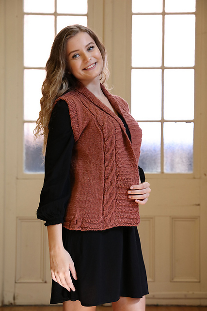 3363 Cable Vest