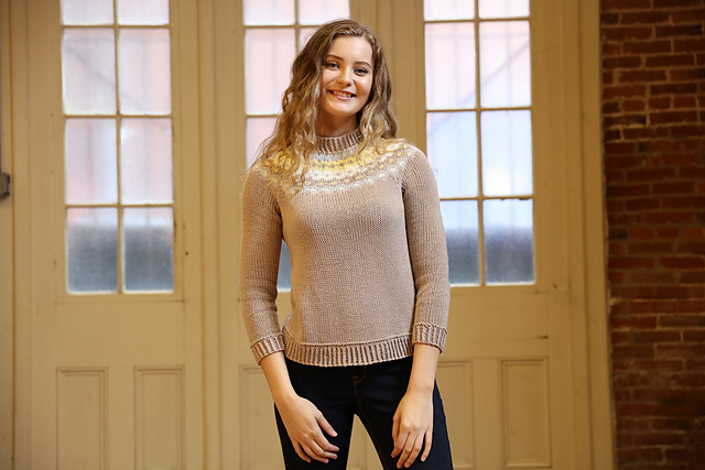 3382 Women’s Fairisle Pullover