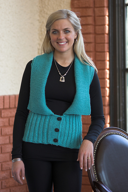 2094 Women's Cabled Vest