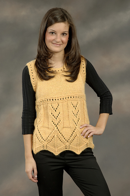 Sleeveless Lace Pullover