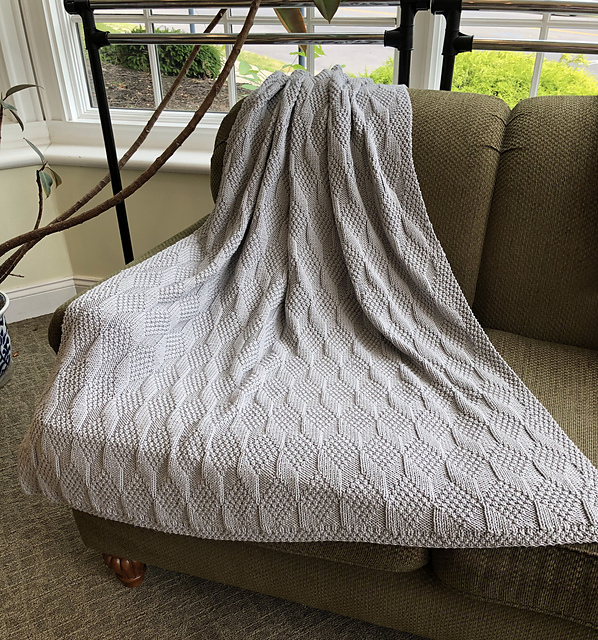 3430 Tumbling Blocks Afghan