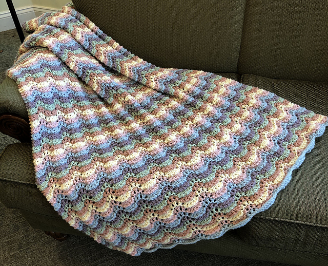 F979 Ripple Throw