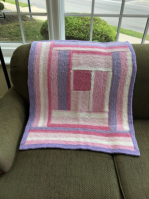B118 Log Cabin Baby Blanket