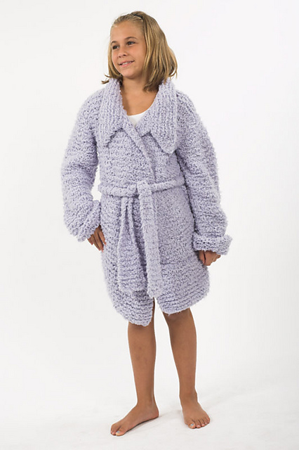 1042 Girl’s Bathrobe