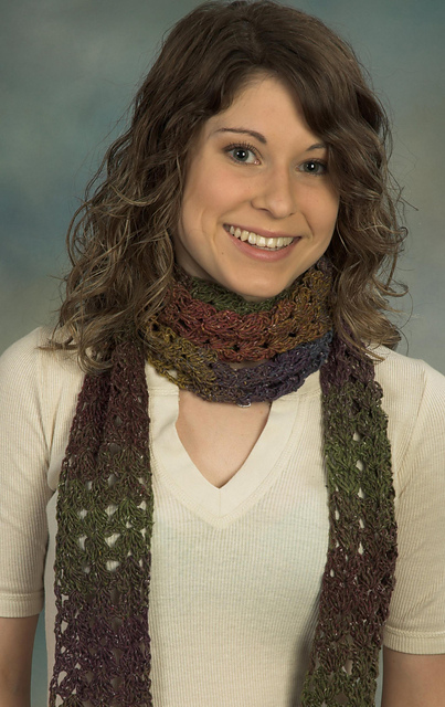 F399 Kudo Scarf G- Crochet