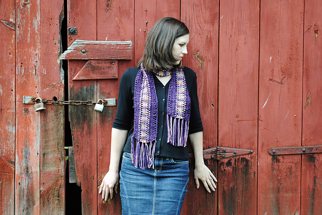 Holcomb Farm Scarf