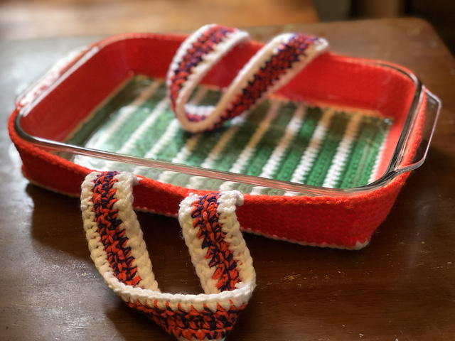 Tailgating Casserole Carrier