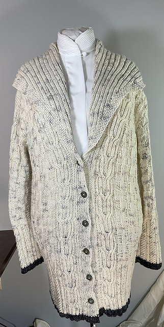 #20 Oversized Cable Cardigan