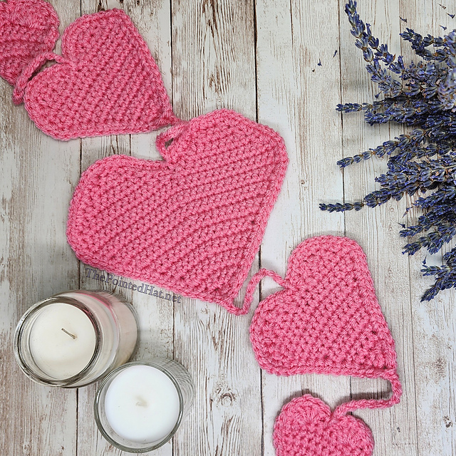 TPH Hearts Garland