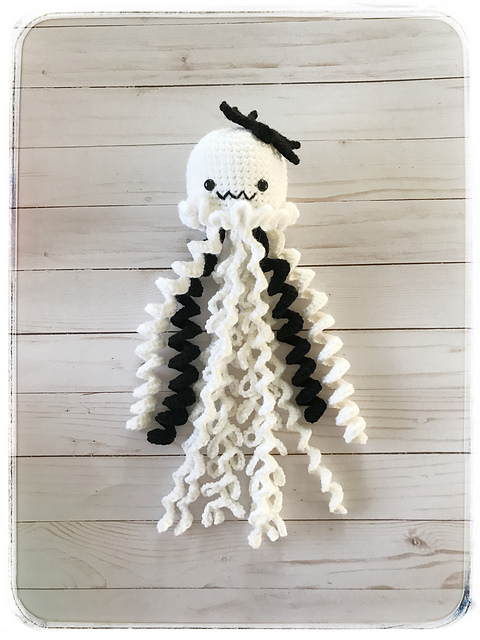 Casper the Jelly Ghost Pal