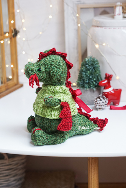 Dragon's Sweater