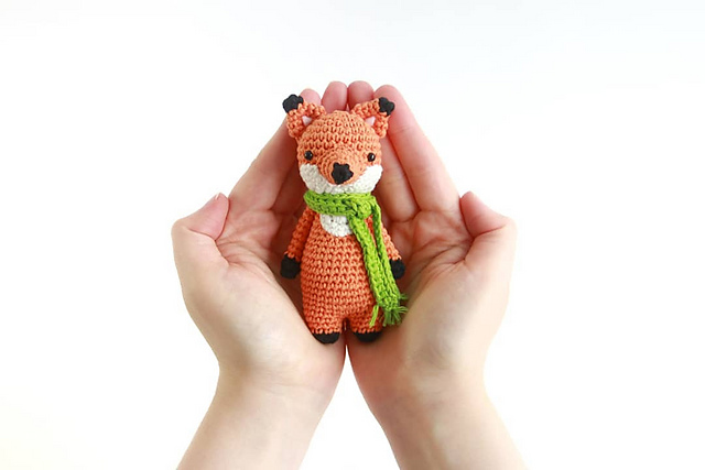 Mini Fox Amigurumi