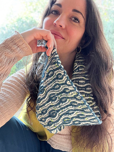 Rockaria Cowl