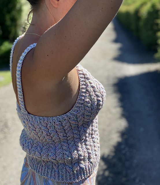 Twist And Shout Top