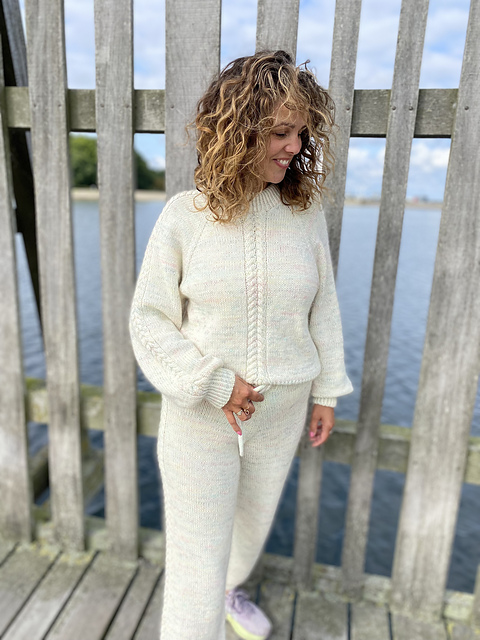 Twist And Shout Sweat Suit
