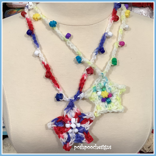 Star Pendent Beaded Necklace