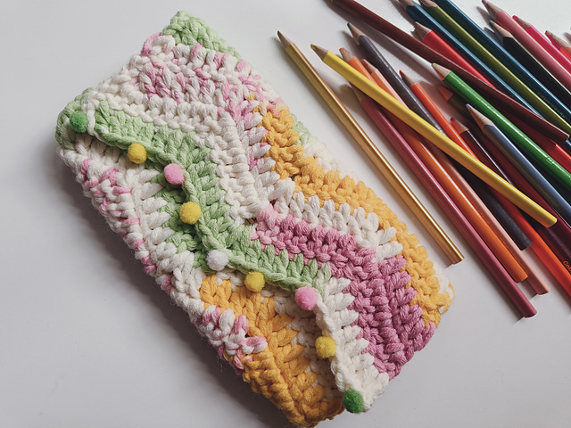 Ripple stitch purse