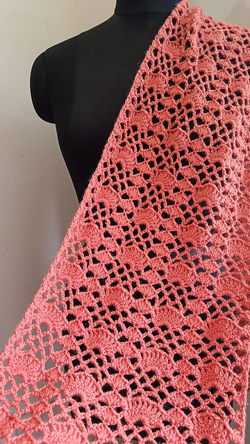 Honeysuckle shawl