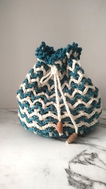Interlace drawstring bag