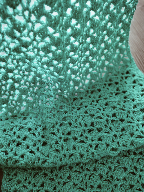 Tara shawl