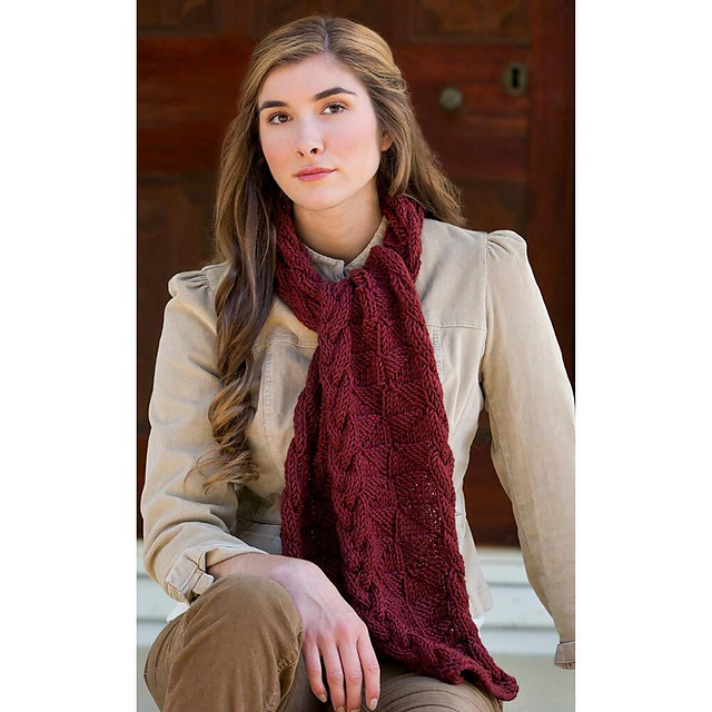 Mirrored Cable Scarf
