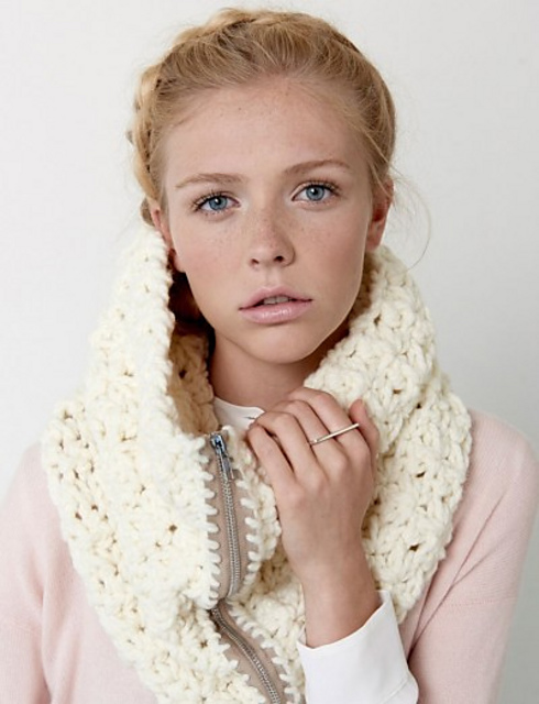 Frostbite Cowl