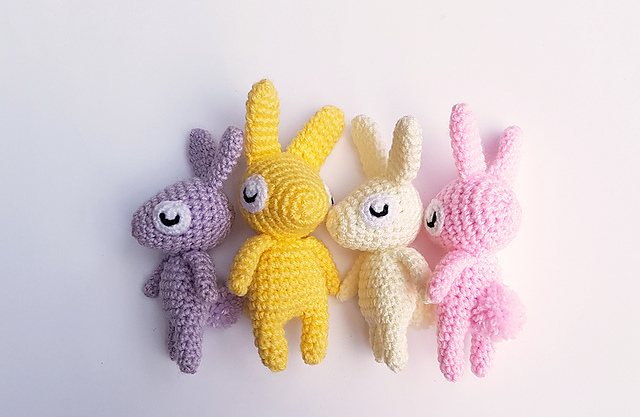 Wee Paw Zoo Collection: Amigurumi Bunny