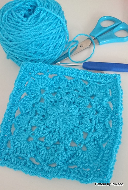 Mood Blanket - May Square