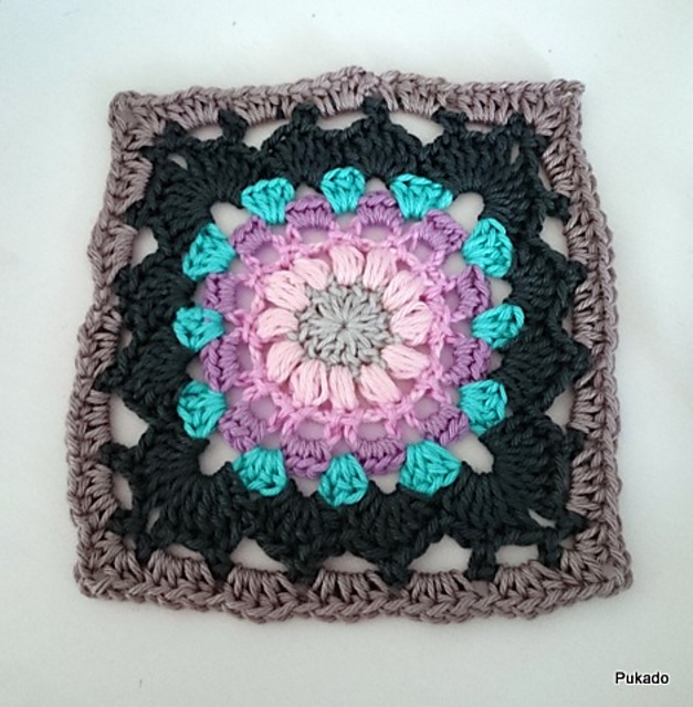 Mood Blanket 2014 - July Square