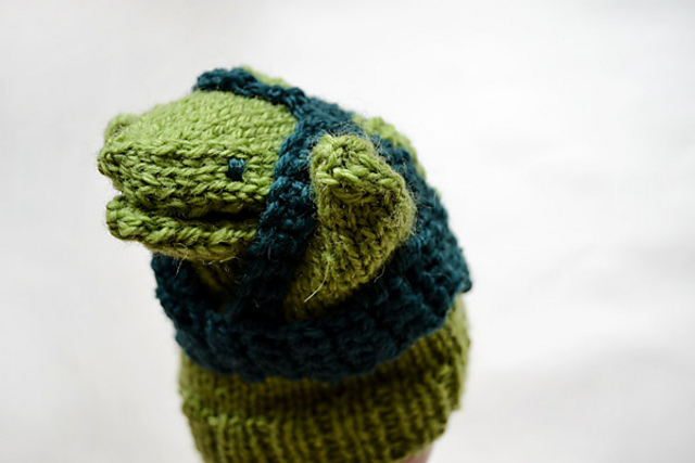 Ravelry: turtle hand puppet pattern by Anne Mende