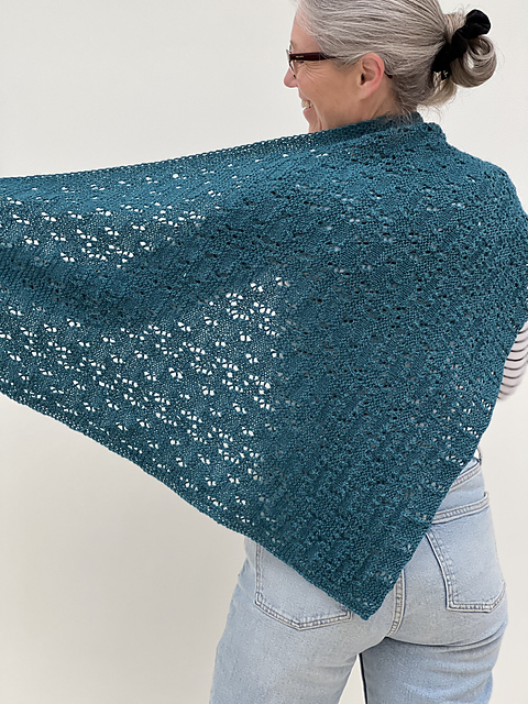 Dunnottar Shawl