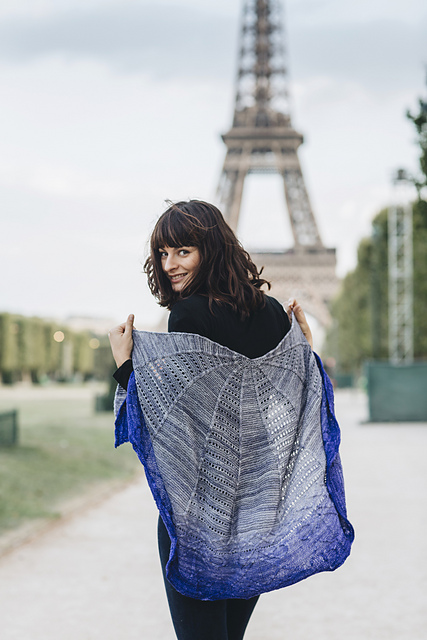 Tour Eiffel Shawl