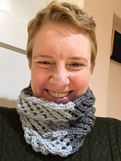 California Lace Cowl