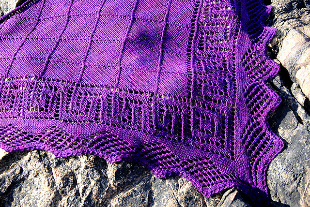 a-MAZE-ing Shawl