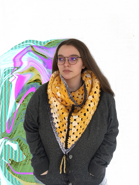 24601 Triangle Scarf