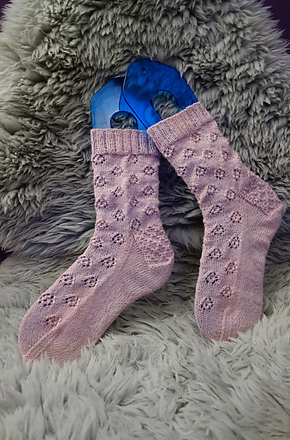 Cherry Blossom Socks (Cuff Down)