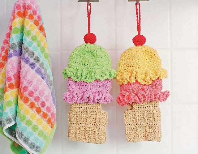 Ice Cream Cone Shower Mitt