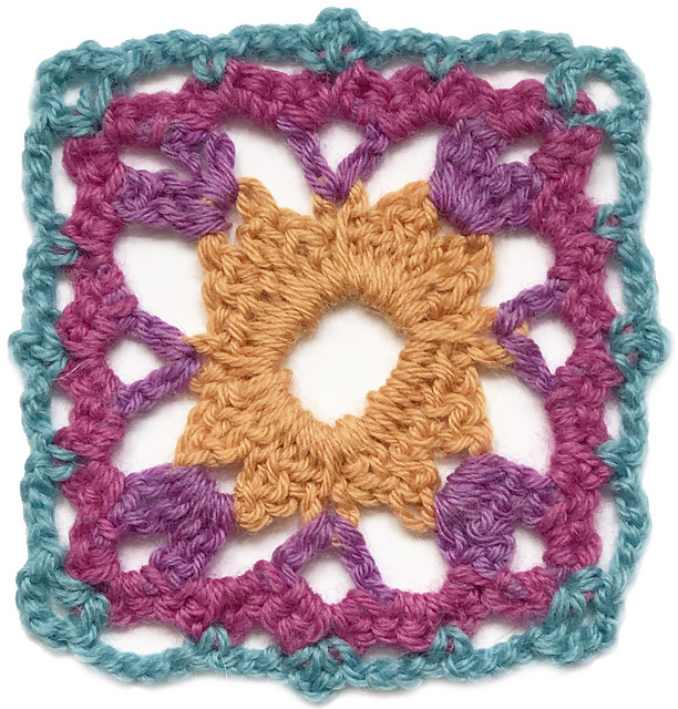 Cloris Crochet Motif