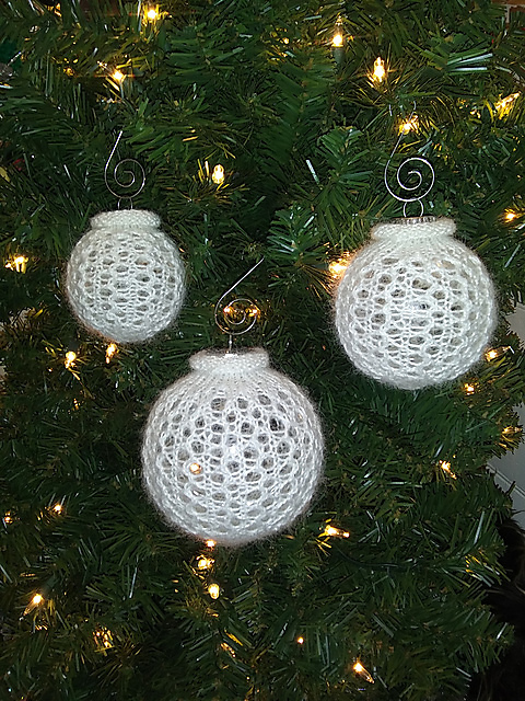 Squiggle Lace Ornaments