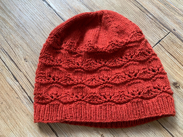 Lumikinos Hat