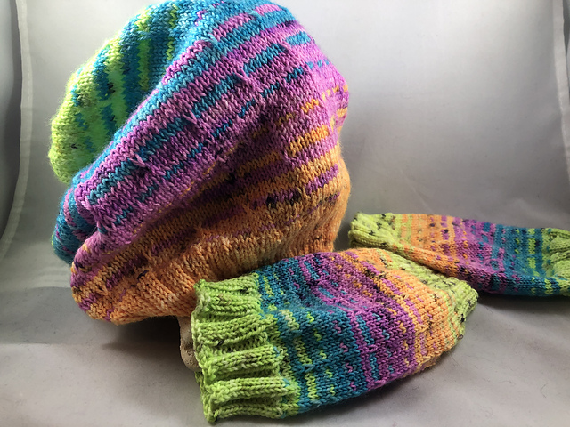 Mutant Fade Hat & Mitt Set