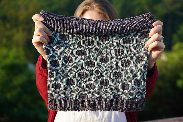 Bubbling Over Cowl
