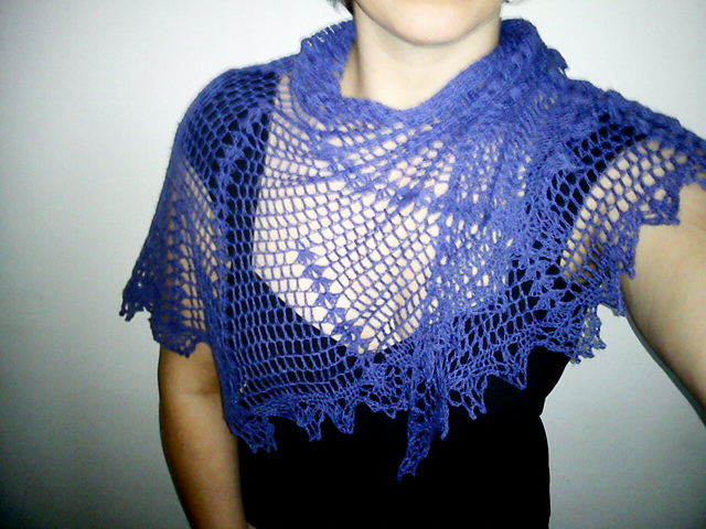 Waltzing Fans Shawl
