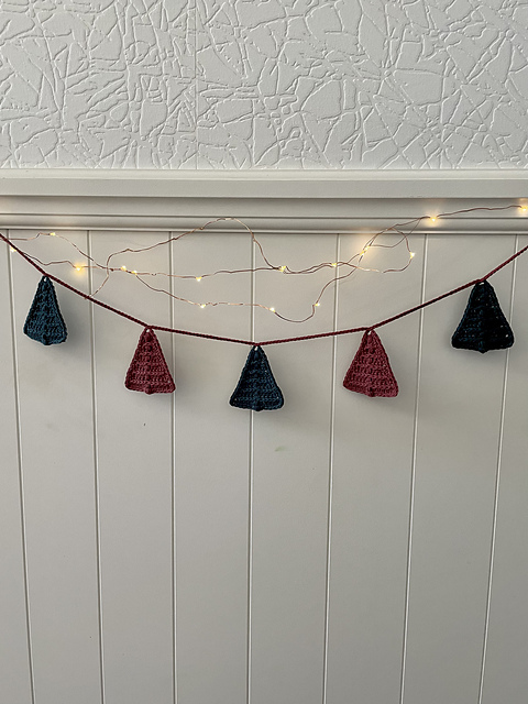 Festive Fir Earrings / Ornament